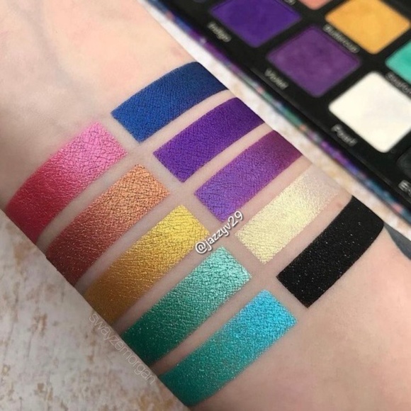 Violet Voss The Rainbow Eyeshadow Palette - Picture 2 of 3